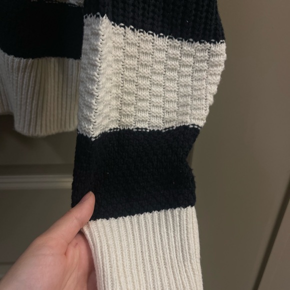 Striped sweater - Picture 5 of 6